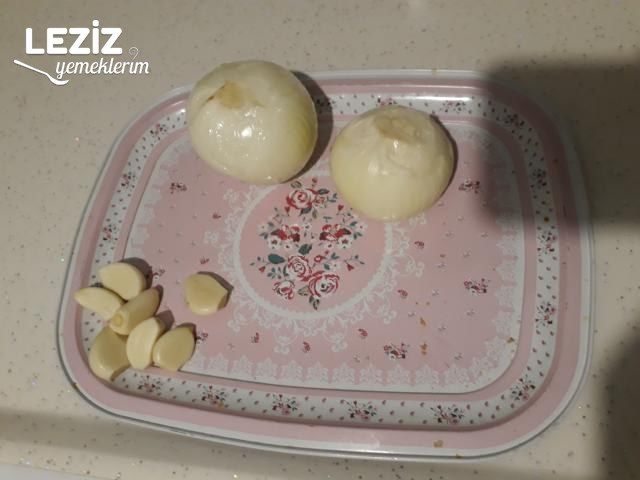 Nefis Etli Çiğ Köfte