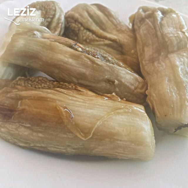 Közlenmiş Patlıcan Köftesi