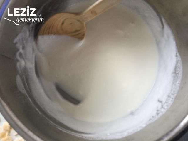 Tavuk Sulu Kesme Çorba