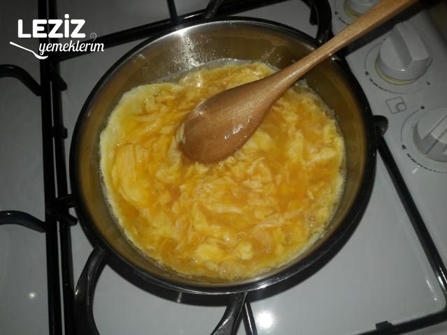Tereyağlı Yumurta