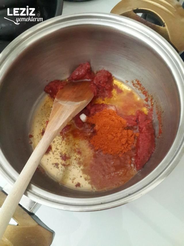 Tel Şehriye Çorbası