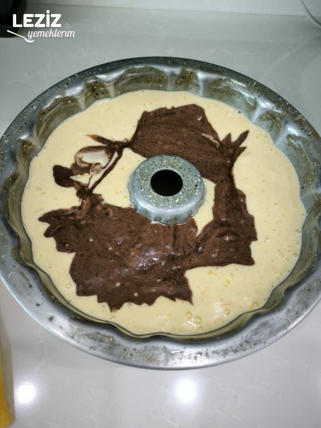 Çikolata Mantolu Kek Tarifi