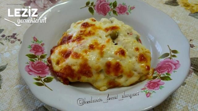 Fırında Garnitürlü Beşamel Soslu Nefis Tavuk