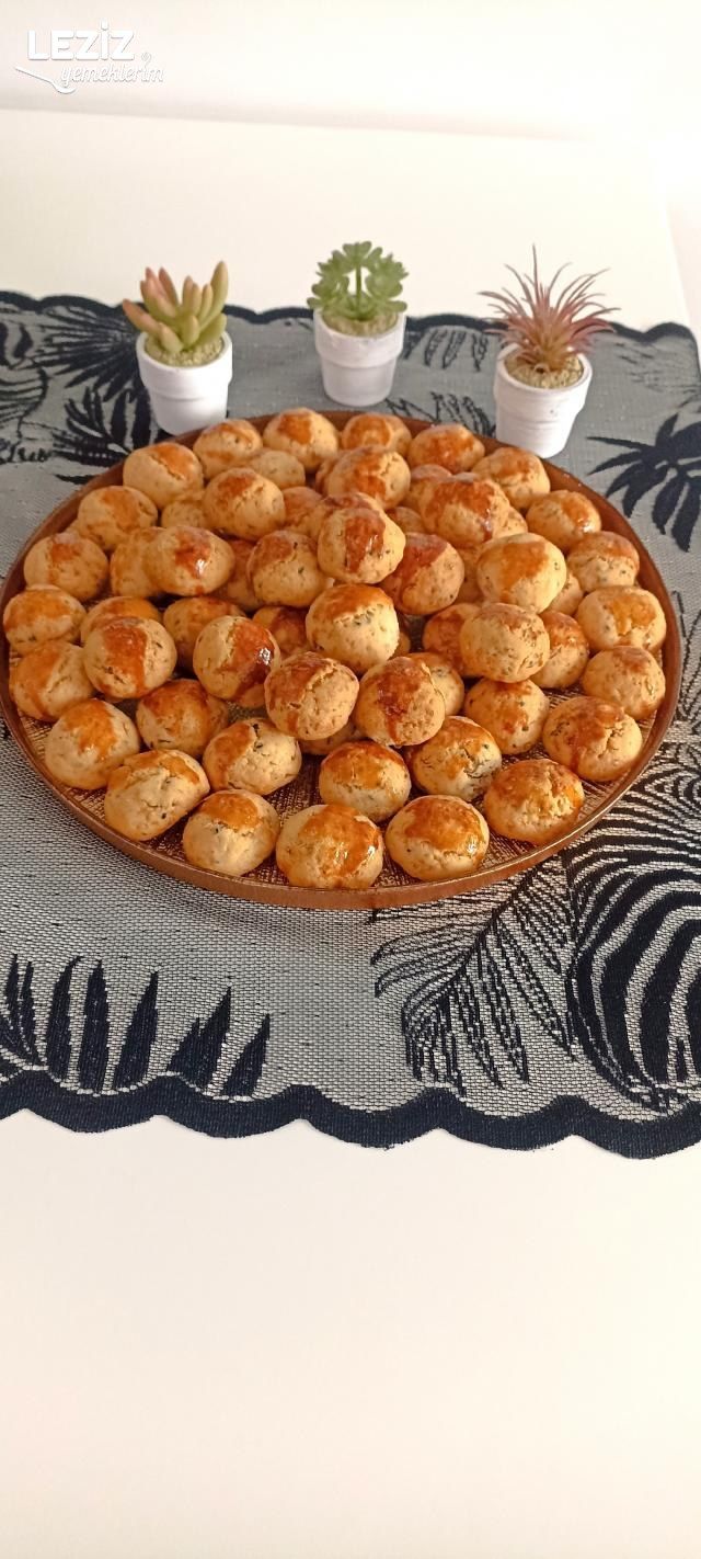 Minik Dereotlu Kurabiye