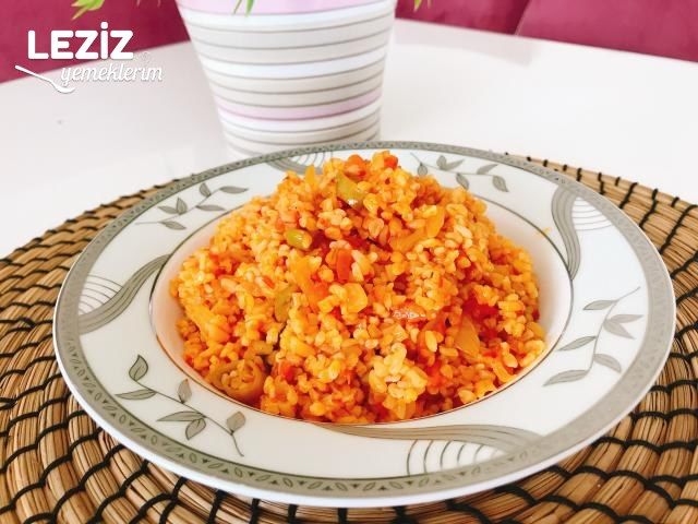 Leziz Domatesli Bulgur Pilavı