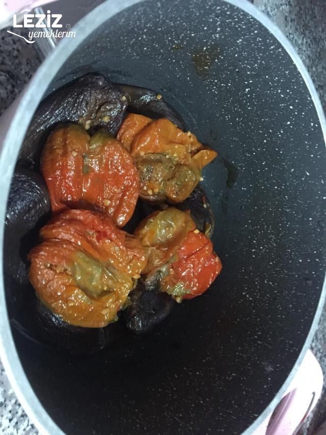 Zeytinyağlı Dolma Nasıl Yapılır?