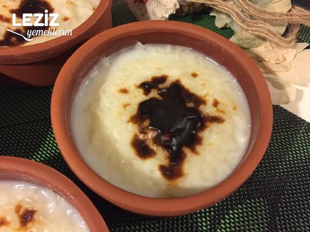 Fırında Sütlaç Tarifi (Aşamalı Anlatım)