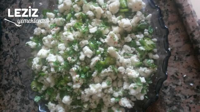 Domates Çanağında Lor Salatası