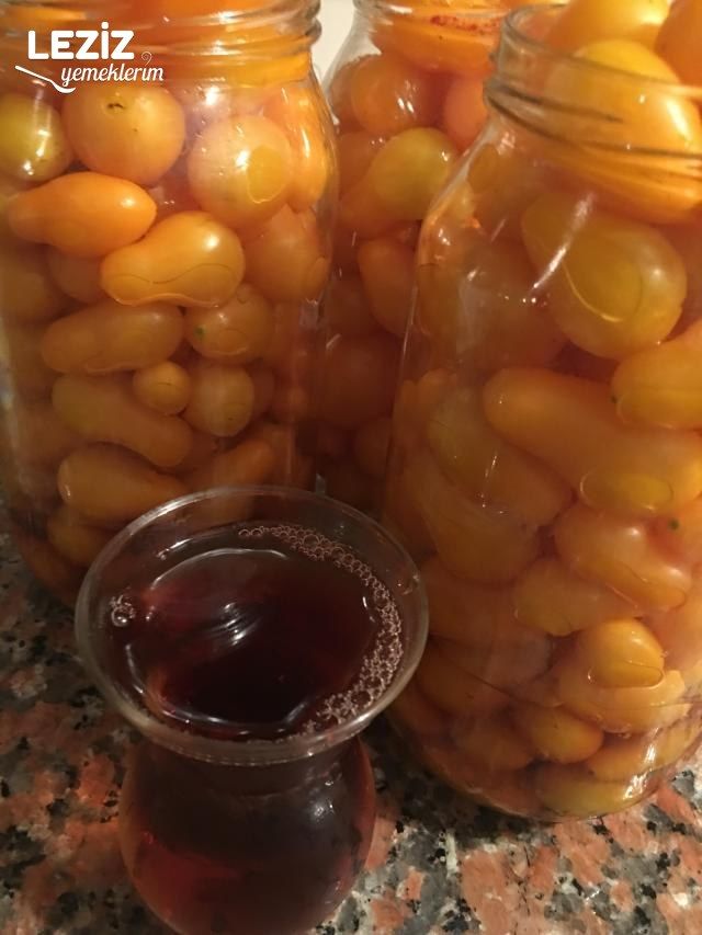 Armut Domates Turşusu