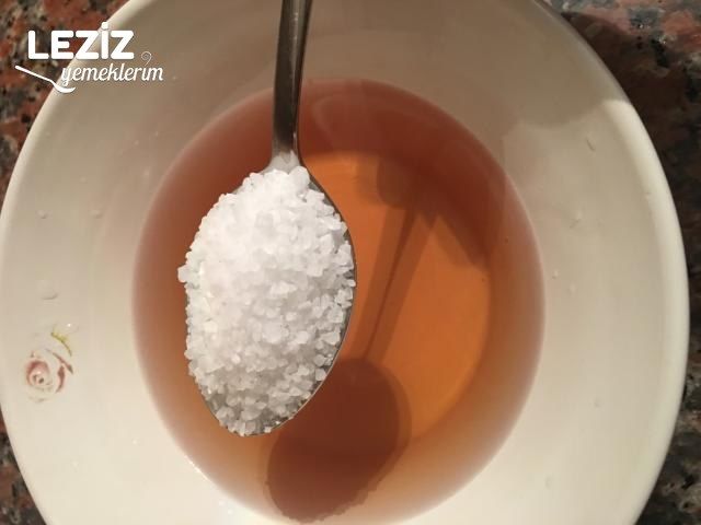 Armut Domates Turşusu