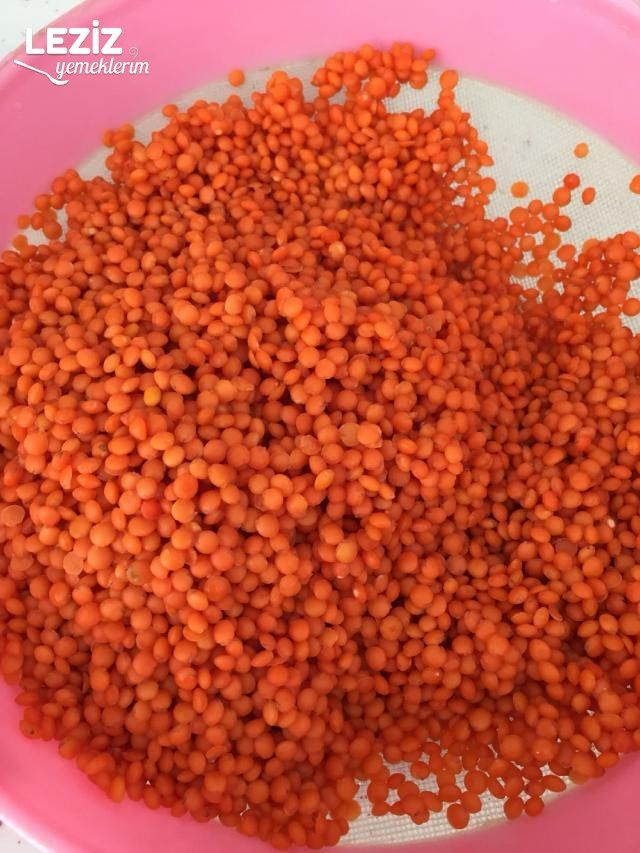 Kıymalı Mercimek Çorbası Tarifi