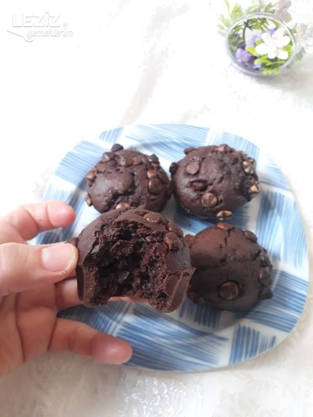 Kakaolu Çikolatalı Muffin Kek Leziz Yemeklerim