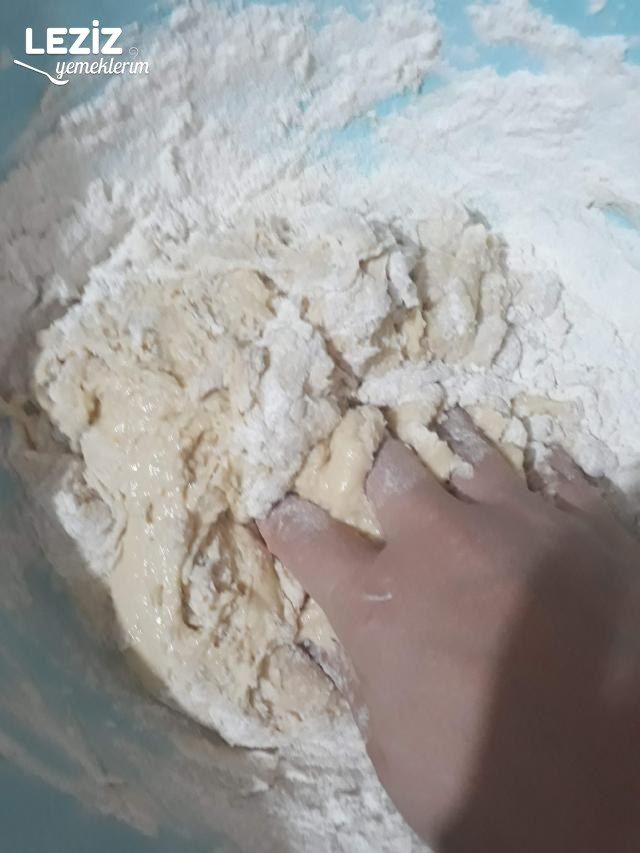 Kremalı Poğaça Tarifi (Detaylı Anlatım)