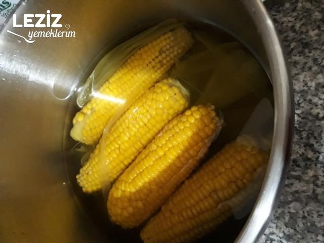 Süt Mısır Haşlama Tarifi