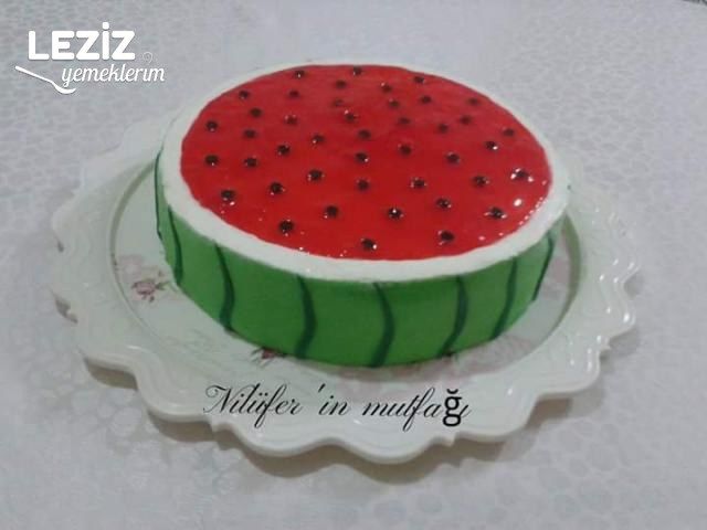 Karpuz Şeklinde Pasta