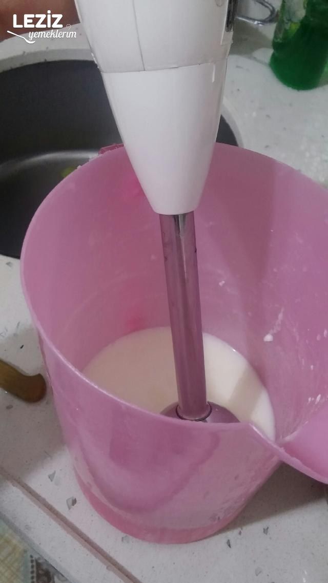 Bol Köpüklü Ayran (Hazır Zannedilen)