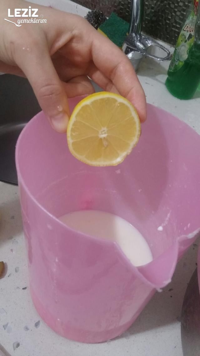 Bol Köpüklü Ayran (Hazır Zannedilen)