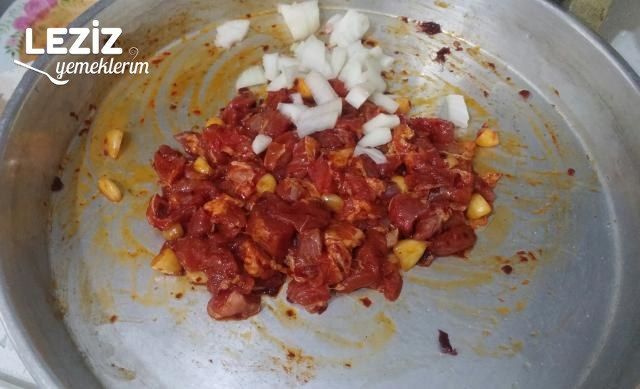 Fırında Etli Karnıbahar Yemeği (Sebze Yemeği Sevmeyenlere Özel)