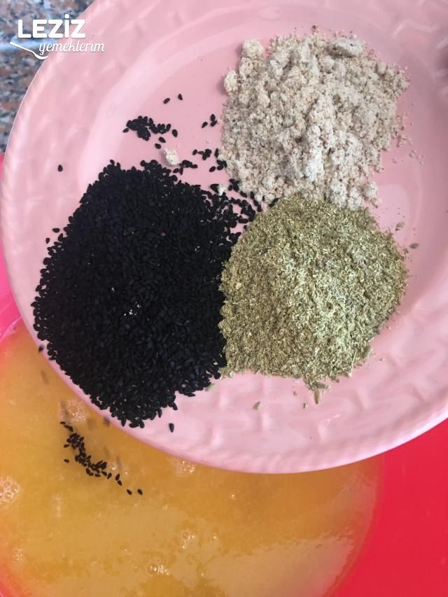 Rezeneli Mahlepli Çörek Otlu Çörek