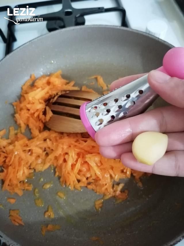 Leziz Havuç Tarator Tarifi