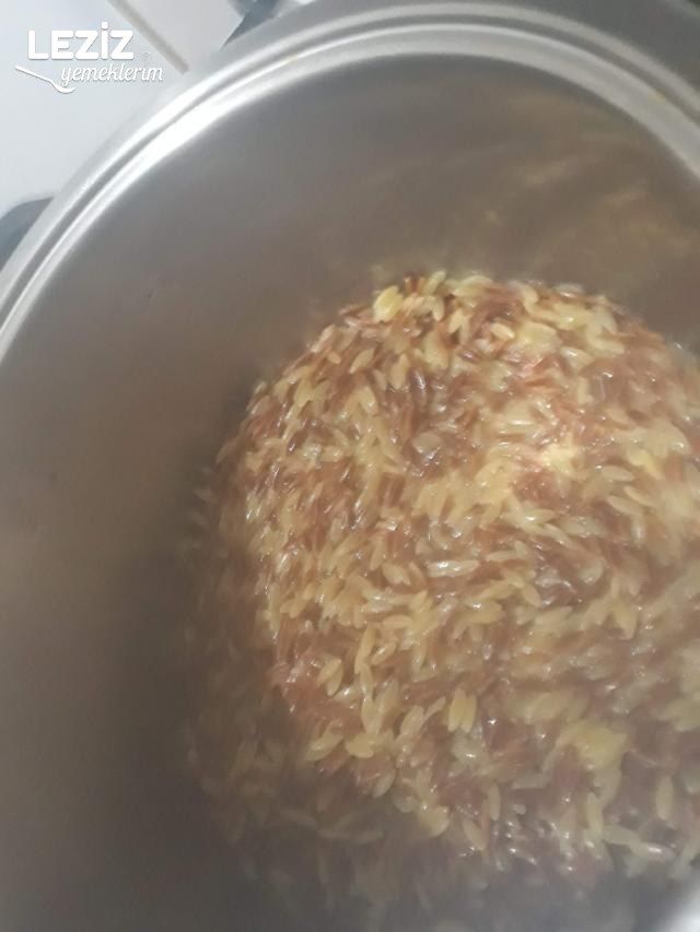 İki Renkli Şehriye Pilavı