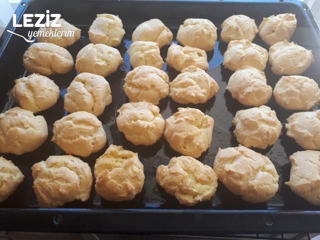 Bol Çikolatalı Profiterol