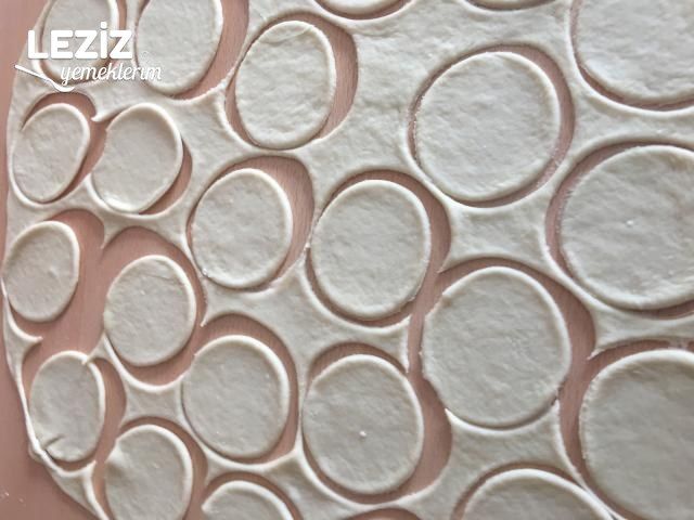 Beyaz Peynirli Pişi