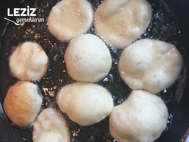 Beyaz Peynirli Pişi