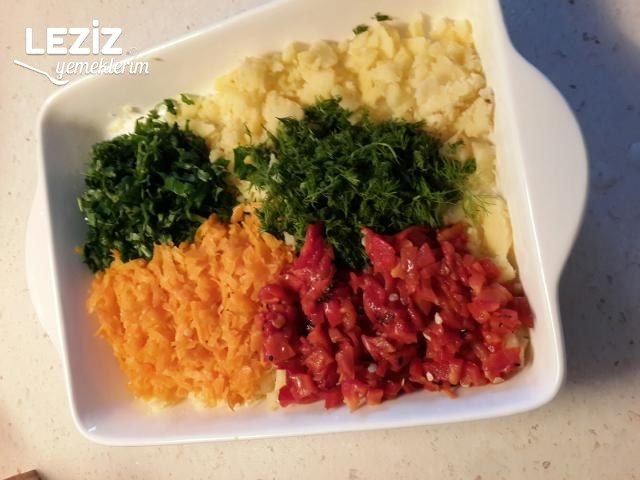 Yoğurtlu Kapyalı Patates Salatası