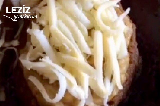 Közlenmiş Patlıcanlı Köfte