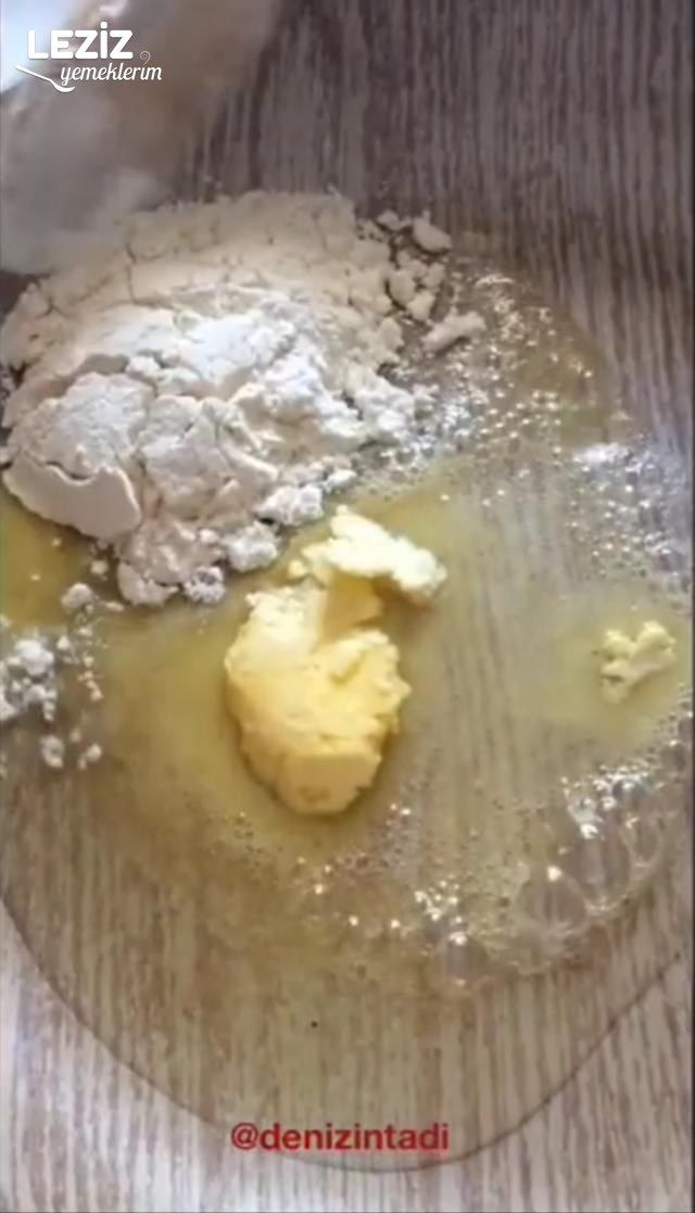 Közlenmiş Patlıcanlı Köfte