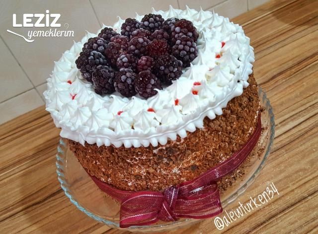 Çikolatalı Böğürtlenli Pasta (Aşama Aşama)