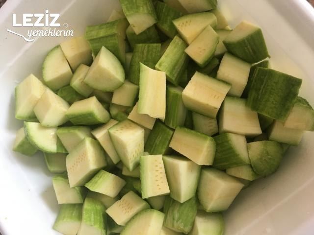 Kıymalı Kabak Yemeği Tarifi