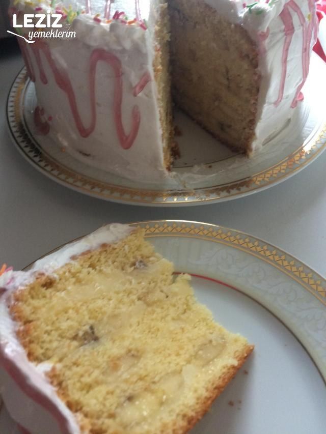 Muzlu Yaş Pasta Nasıl Yapılır