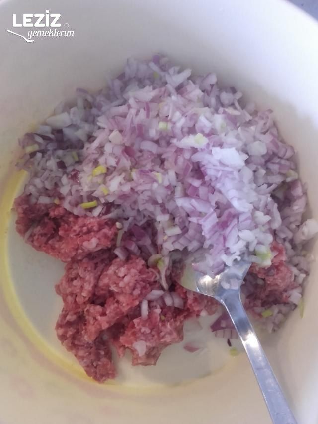 Sosyete Mantısı Tarifi (Aşama Fotoğraflı Anlatım)