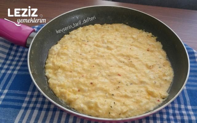 Yumurtalı Çökelek Sündürmesi Tarifi (Amasya Yöresi)