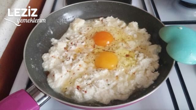 Yumurtalı Çökelek Sündürmesi Tarifi (Amasya Yöresi)