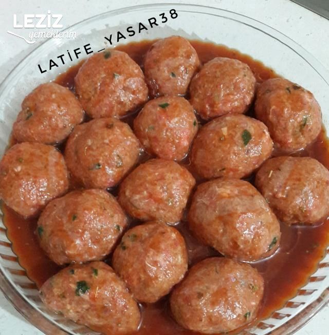 Sürprizli Garnitür Dolgulu İçli Köfte (Bulgursuz)