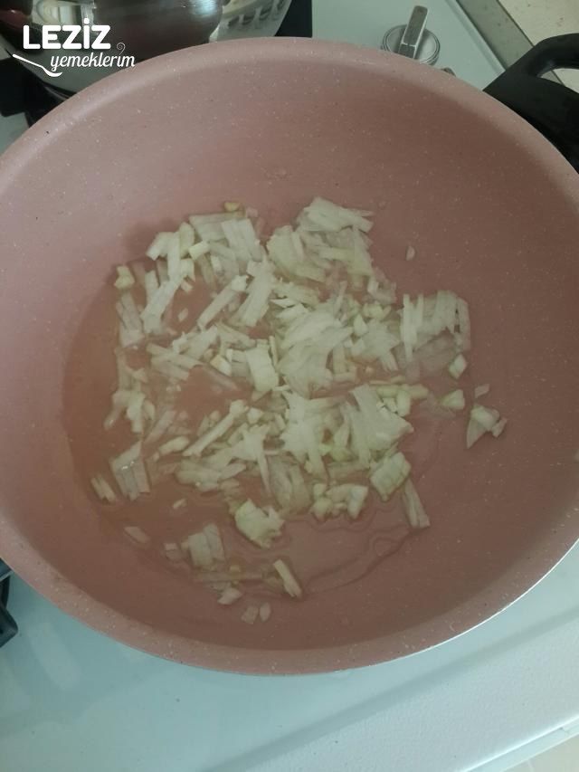 Nefis Sebzeli Bulgur Pilavı