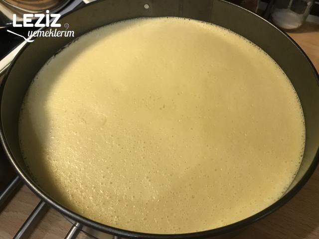 Çilekli Cheesecake (Tam Kıvamında)