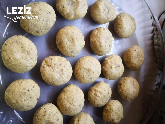 Nefis İstiridye Tatlısı Tarifi