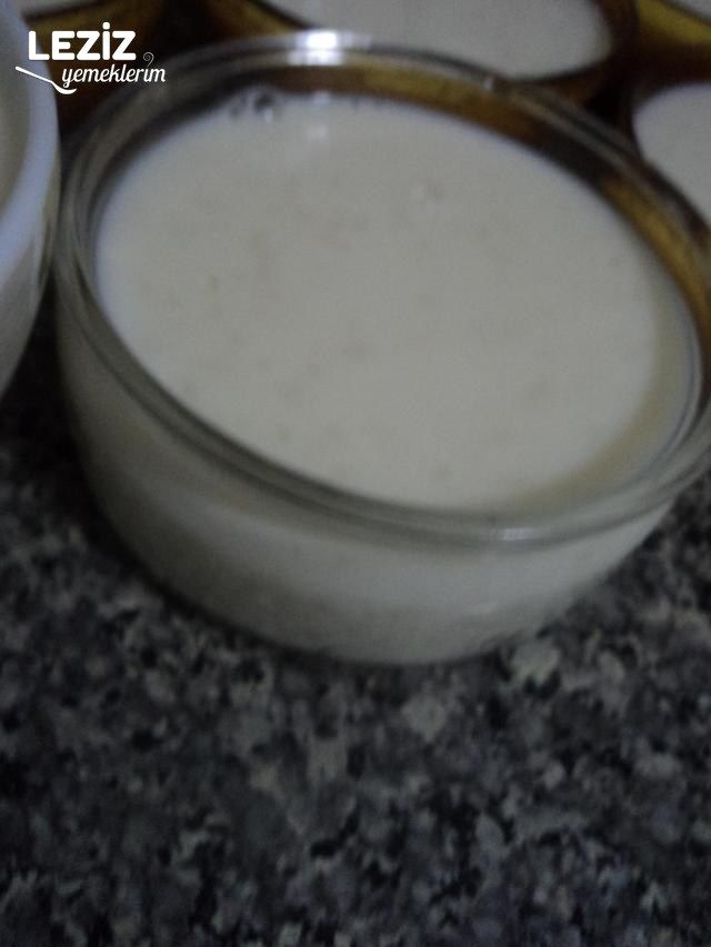 Tam Kıvamında Anne Sütlacı