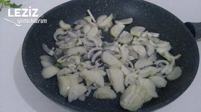 Ispanak Kökü Kavurması