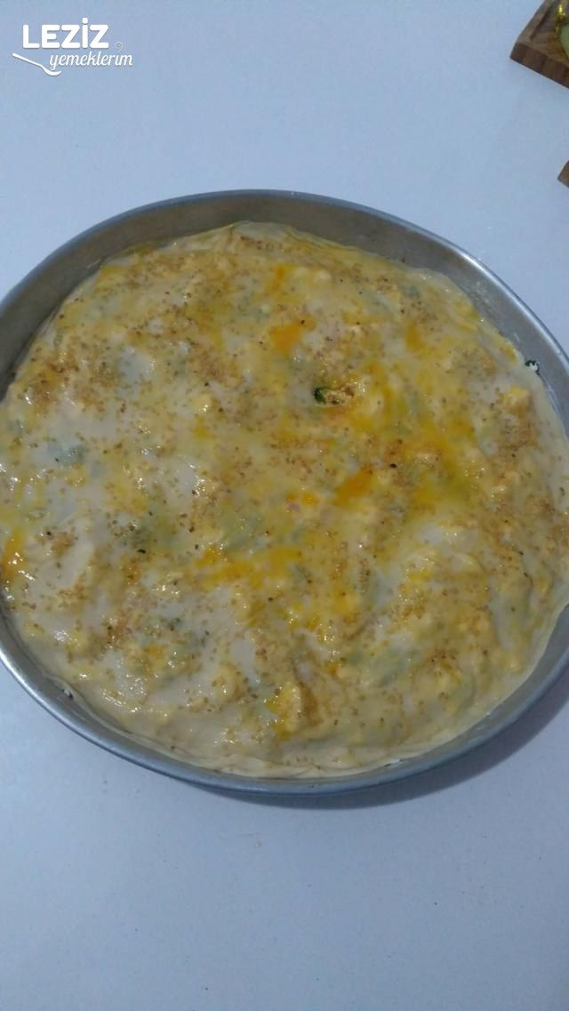 Peynirli Soğanlı El Açması Börek