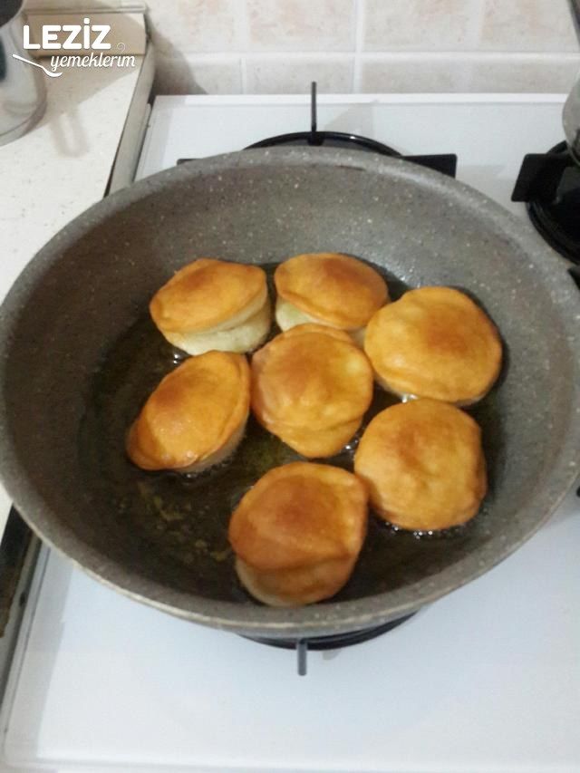 Kabartma Tozlu Pişi