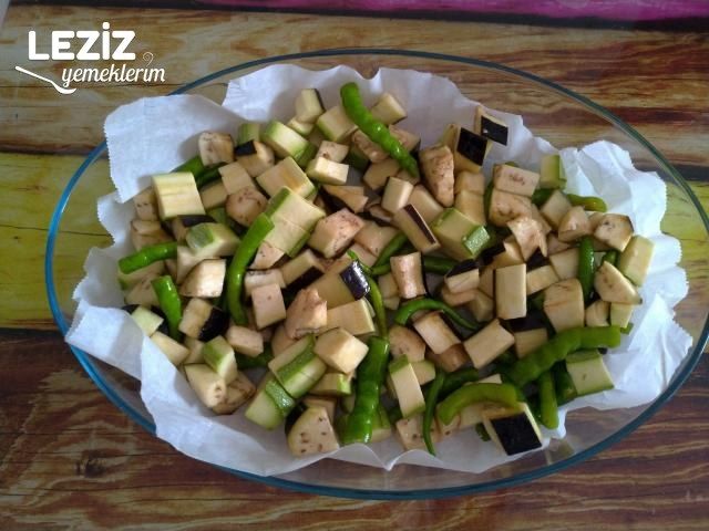 Fırında Sebze Kızartması