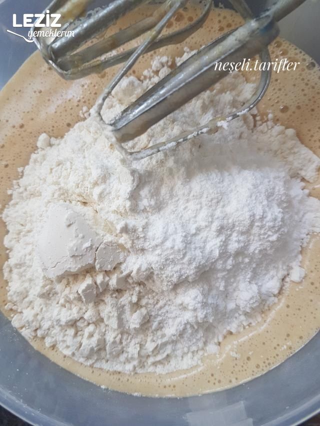 Susamlı Tahinli Kek Tarifi