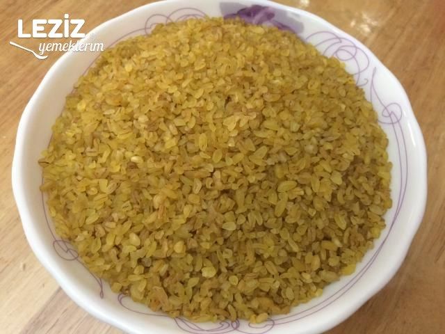 Kolay Yeşil Mercimekli Bulgur Pilavı