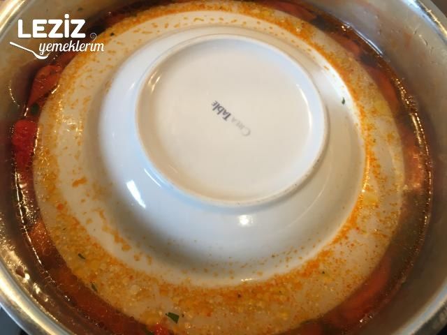 Kuru Patlıcan Ve Kuru Biber Dolması