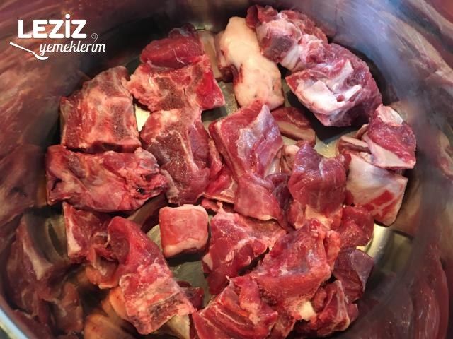 Kuru Patlıcan Ve Kuru Biber Dolması